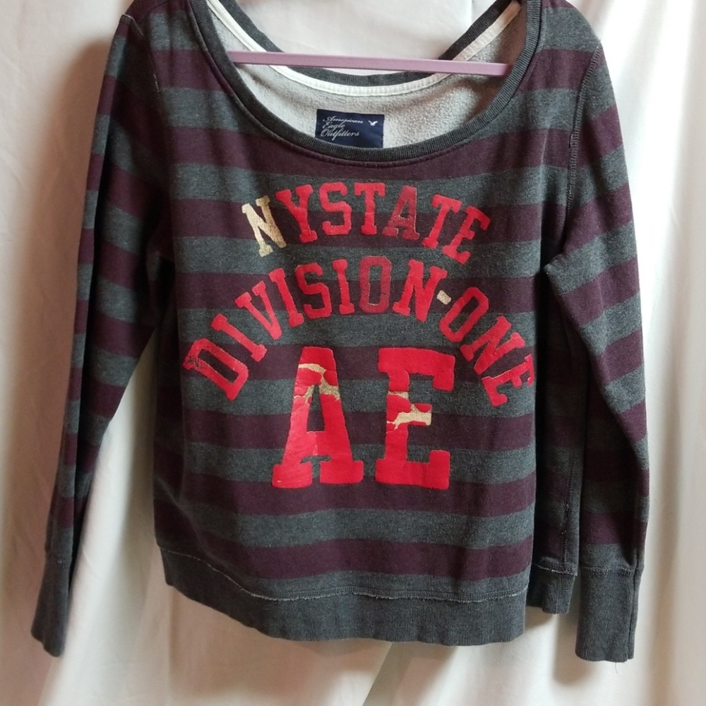 American Eagle xl short sweatshirt